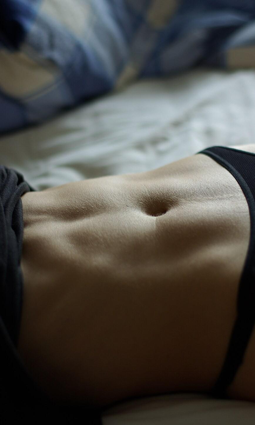 Abdominal_muscles_of_a_woman.jpg